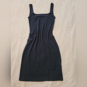Elegant Black Sleeveless Dress